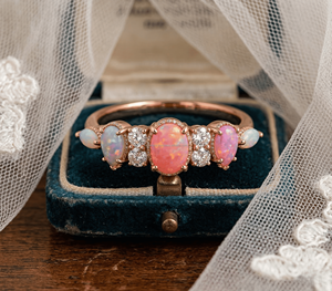 Anillo de lujo chapado en oro al por mayor con múltiples piedras, diseño de racimo de plata de ley CZ, moda brillante en tendencia 2026 - Product Image 2