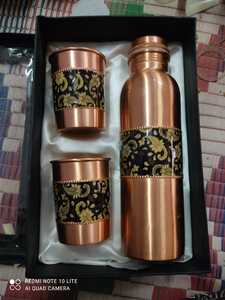 ชุดขวดน้ำทองแดงสุดหรูพร้อมแก้ว 2 ใบ |   ชุดสุขภาพอายุรเวทลายพิมพ์มันดาลาและลายเพสลีย์สำหรับใช้ในบ้านและสำนักงาน - Product Image 3