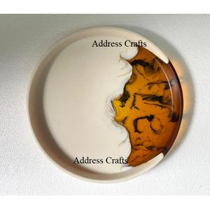 Nouvel Arrivage Grands Plateaux Ronds en Résine, Plateaux de Service en Résine à Motifs Tourbillonnés Uniques, Plateaux de Service de Luxe pour la Maison et l'Hôtellerie, pour Dattes et Desserts - Product Image 3