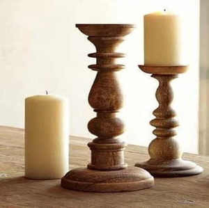 Porte-bougie en bois fait main et personnalisé pour la décoration de la maison et de mariage, pilier à bougie haut pour l'éclairage avec finition naturelle - Product Image 4