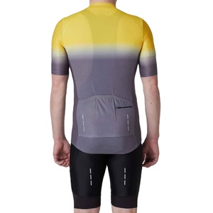 Meilleures ventes : Ensembles d'uniformes de cyclisme personnalisés, respirants, antibactériens, écologiques, 100 % polyester, légers, unisexes - Product Image 5