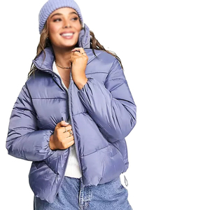 Wholesale Women Cropped Puffer Jacket Winter Outdoor <b>Waterproof</b> Quilted Women Puffer Jacket - Product Image 3