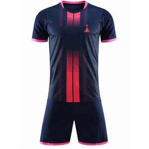 Vente en gros 2026 – Tenue de football homme dernière collection, prix raisonnable, excellente qualité - Product Image 1