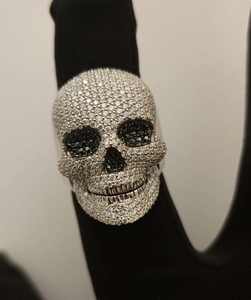 Anillo Cruzado de Lujo con Moissanita de 5 Quilates, Sin Níquel, Sin Plomo, Acabado en Plata 925, Joyería Hip Hop, Estilo Unisex Atrevido - Product Image 2