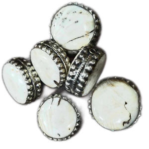 White Round Conch <b>Shell</b> Jewelry Making Beads with Tibetan Design 1-1.5cm Size - Product Image 4