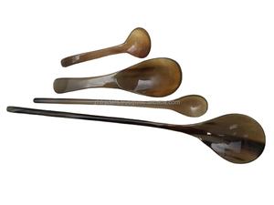 Cuillère en corne de bœuf écologique artisanale de qualité supérieure, de qualité alimentaire, vaisselle naturelle pour hôtels, restaurants et maisons - Product Image 3