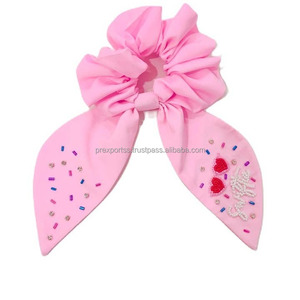 Coletero Personalizado Multicolor con Cuentas de Fútbol |   Pañuelo para el Cabello Ajustable, Ecológico y Hecho a Mano para Mujeres y Niñas, Ideal para Días de Partido - Product Image 5