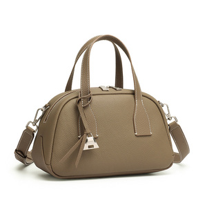 Sac à main élégant en cuir véritable pour femme, sacs à bandoulière Boston, nouveau sac multifonctionnel 2026 pour usage quotidien, décontracté ou professionnel - Product Image 1