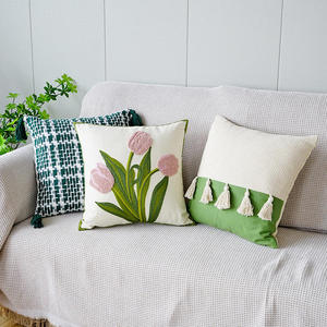 Housse de coussin décorative en lin doux de fournisseur indien pour canapé, fauteuil, décoration intérieure, disponible à la vente - Product Image 3
