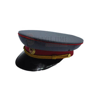 Gorra de uniforme de primera calidad con costuras resistentes para un uso duradero, transpirable y cómoda para todo el día. - Product Image 4