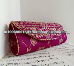 Sacs à main de soirée en soie luxueux avec sac de fête de mariage élégant en diamant - Product Image 3