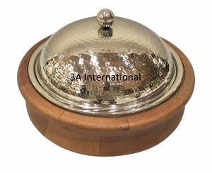 Casserole internationale 3A avec couvercle, motif floral, revêtement émaillé rond, poignées plaquées or, durable pour gaz et induction - Product Image 4