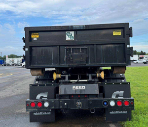 Venta Premium de Camión Volquete ISU-ZU 2023, 260Hp, Diésel, Transmisión Automática - Product Image 3