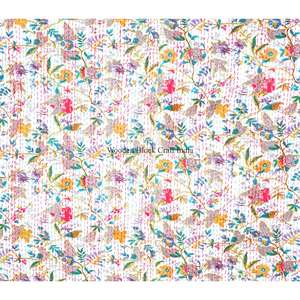 Colcha Kantha Étnica Vintage Hecha a Mano en Rajastán, India, Colcha Kantha de Algodón Cosida a Mano, Colcha de Retazos para Hotel - Product Image 2