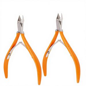Coupe-ongles professionnel en acier inoxydable couleur orange, à large ouverture, durable, en matériaux de qualité supérieure, pour une coupe optimale des cuticules. - Product Image 1