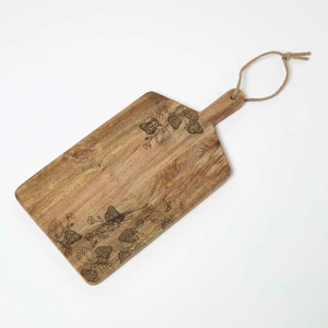 Planche à découper en bois de forme rectangulaire avec poignée durable, surface polie, compatible lave-vaisselle et écologique, épaisseur 1,5 cm - Product Image 1