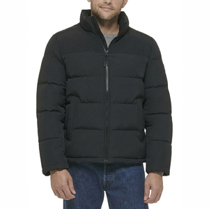 Chaqueta acolchada gruesa informal de invierno para hombre, color negro, cuello alto, corte regular, chaqueta acolchada para hombre - Product Image 1