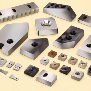 Lames de broyeur de déchets plastiques Inde, fournisseur de lames de broyeur robustes, couteaux de broyeur pour machines de recyclage, export - Product Image 2