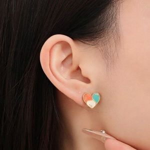 Pendientes Esmaltados Estilo Y2K con Corazones Coloridos Pintados a Mano, Pendientes de Corazón de Lujo en Color Contrastante para la Moda de Verano - Product Image 2