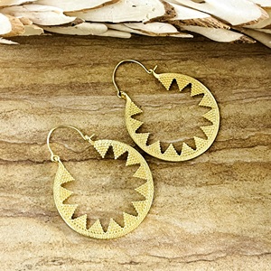 Pendientes Geométricos de Latón Tribal con Baño de Oro de 18k, Diseño de Rayos de Sol, para Mujer, Venta al por Mayor/OEM/ODM - Product Image 5