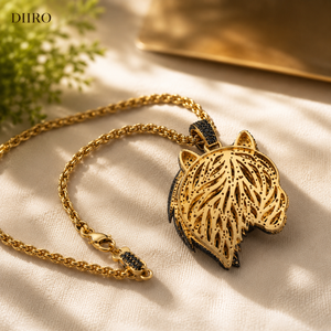 Colgante Cabeza de Tigre Chapado en Oro Amarillo de 14K con Moissanita, Amuleto de Lujo con Incrustaciones de Piedras, Collar de Animal Unisex para Uso Diario - Product Image 4