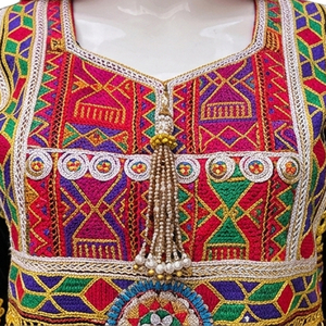Vestido Afgano Kuchi Étnico Tribal Multicolor Vintage, Vestido Afgano Bordado para Fiesta, Cultura Tradicional Pashtun - Product Image 6
