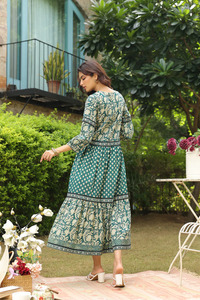 OEM été plage filles Boho rayonne Maxi Robe imprimé floral col en V sans bretelles à manches longues Robe décontractée Femme - Product Image 2
