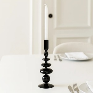 Porte-bougie minimaliste en métal noir de haute qualité à un bras, pour la maison, la salle à manger, les restaurants, les hôtels et les fêtes, à prix avantageux - Product Image 3