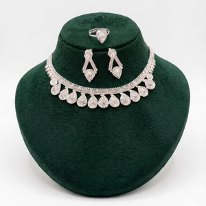 Naykk Creations - Juego de Joyería de 3 Piezas para Mujer, Hecho a Mano, Chapado en Plata, Cobre y Latón, Collar, Aretes y Anillo de Alta Calidad para Boda - Product Image 1