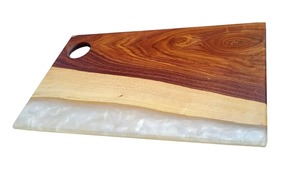 Tabla de Cortar de Madera Rectangular con Asa, Acabado Natural, Diseño de Vetas de Madera Multitono, Gran Venta - Product Image 2