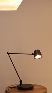 Factory Custom Wholesale Northern Europe Simple Bedroom Decoration Modern Hotel Personality Art Desk <b>Adjustment</b> Metal <b>Table</b> Lamp - Product Image 4