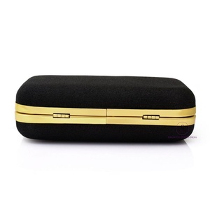 Magnifique sac à main noir brillant pour femme, pochette de soirée Sagun avec chaîne amovible, sacs à main pour femmes - Product Image 4