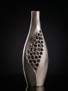 Jarrón Metálico Plateado Contemporáneo con Diseño Único de Burbujas Perforadas, Maceta Alta para Flores, Decoración de Interiores para Sala de Estar, Suministro al por Mayor - Product Image 4