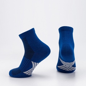 Standard Terry Bottom High Top <b>Breathable</b> Basketball <b>Socks</b> for Men and Women ODM Daily Use Cotton <b>Socks</b> - Product Image 6