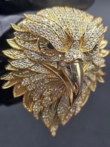 Colgante de águila con incrustaciones de moissanita en plata 925 chapada en oro amarillo de 14k para raperos, joyería hip hop con diamantes personalizada para uso en moda. - Product Image 6