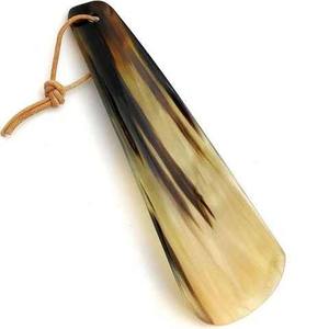 Chausse-pied en corne naturelle de qualité supérieure, lisse et poli, à long manche, accessoire de luxe pour chaussures - Product Image 1