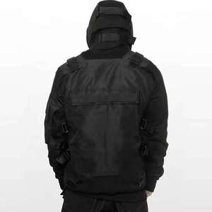 Sudadera con Capucha Táctica Techwear de Alta Calidad para Hombre, Estilo Urbano Cyberpunk Ninja, Multibolsillos, Funcional, Negra - Product Image 4