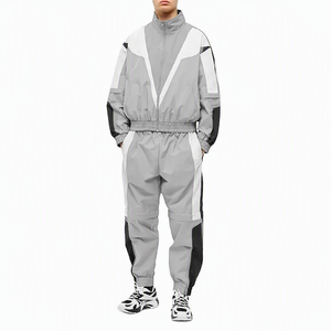 Survêtement coupe-vent premium pour homme, fermeture éclair intégrale, col montant, coupe sportive, ajustement régulier, polyester léger, idéal pour le printemps, avec poches latérales - Product Image 5
