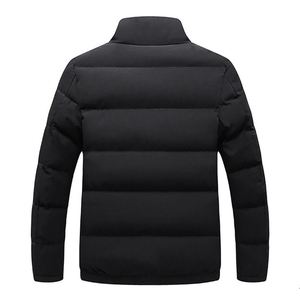Veste matelassée réversible à capuche pour homme, personnalisée, décontractée, unie, chaude, imperméable et respirante, style streetwear d'hiver, vente en gros - Product Image 4
