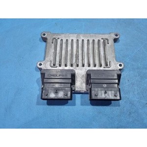 ECUs y Módulos de Computación Usados para Carnaval 391103E582 - Product Image 1