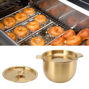 Casserole ronde dorée avec couvercle en acier inoxydable, design en métal poli durable, style moderne et luxueux pour gaz - Product Image 6