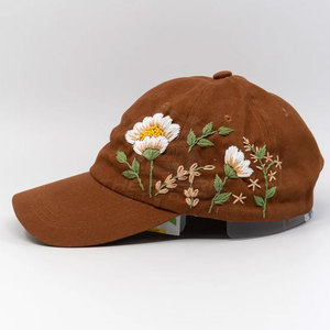 Gorra de Béisbol Clásica con Diseño Personalizable, Tela de Poliéster/Algodón, Unisex, Uso en las Cuatro Estaciones, Duradera y de Estilo Moderno - Product Image 3