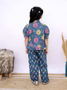 Conjunto de ropa de algodón de calidad superior para niñas, camisa informal de manga corta con patrón sólido, camisa de lujo para niños de 1 a 12 años - Product Image 5