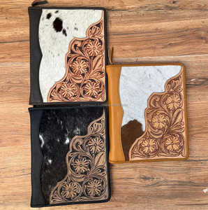 Multi-feature A4 Length Paper Zipper Hand Tooled Leather Business Conference Folder Portfolio Time <b>Table</b> Notebook with Card Slot - Product Image 4