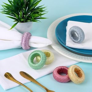 Ensemble de 12 anneaux de serviette ronds en tissu de couleurs assorties pour la décoration de table, les fêtes, les mariages et les occasions spéciales - Product Image 4
