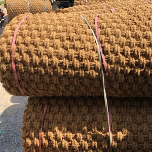 Tapis en fibre de coco écologique de Ben Tre, fait main, à poils longs, avec support antidérapant en caoutchouc pour la construction verte / Mme Alina - Product Image 4