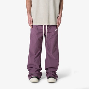 กางเกงขายส่งแบบกระดุมแป๊ก ผ้าไนลอน ทรงหลวม สไตล์สตรีทแวร์ กางเกงแทร็ค เอวยางยืด รับผลิตตามแบบ OEM - Product Image 5