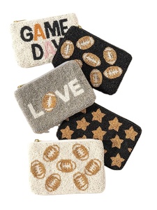 Déclaration AMOUR de broderie perlée de luxe pour les cadeaux Petit sac portefeuille avec artisanat de qualité supérieure Belle touche élégante pour fille - Product Image 4