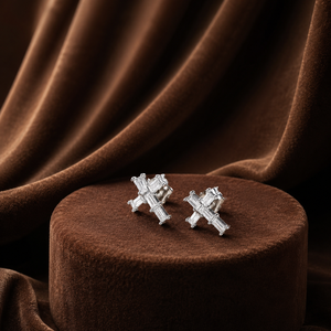Boucles d'oreilles clous en diamant baguette croisées, plaqué or blanc 10K, bijoux d'oreille unisexe, style Hip Hop, cadeau d'anniversaire ou de fête - Product Image 1