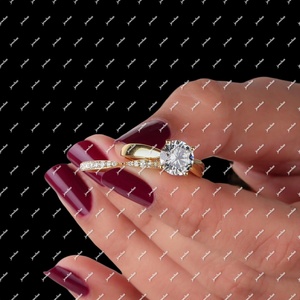 Bague la plus vendue pour femmes, avec un éclat brillant, idéale pour les mariages, les fiançailles et les soirées. Disponible pour l'exportation, prix depuis l'Inde. - Product Image 5